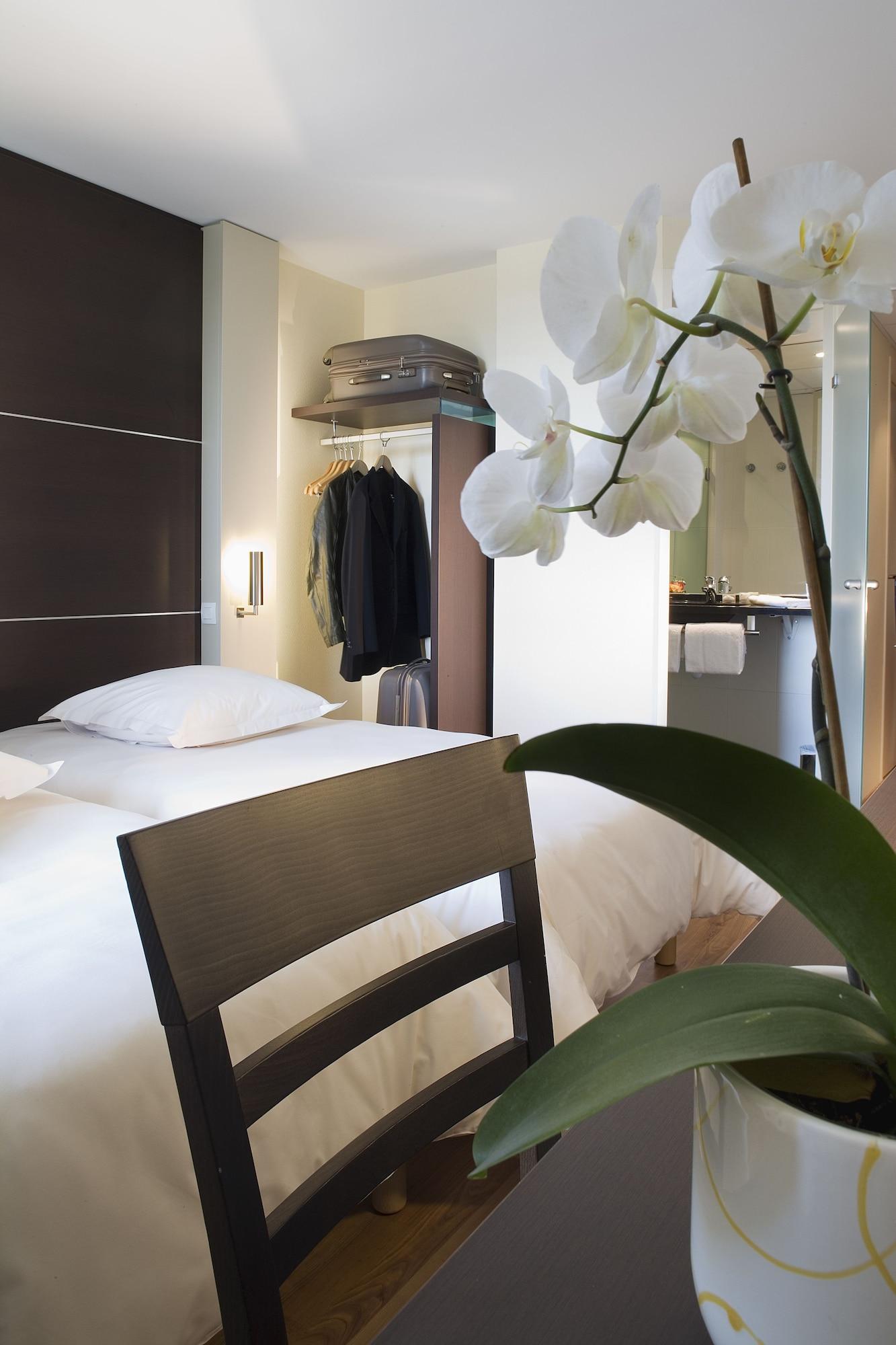 Escale Oceania Rennes Cap Malo Hotel La Meziere Eksteriør billede